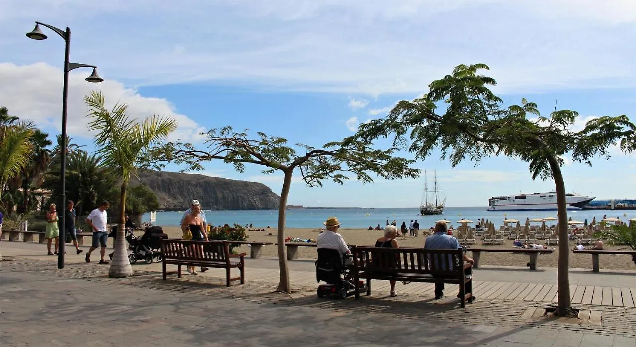 بيت ضيافة Pension Playa لوس كريستيانوس