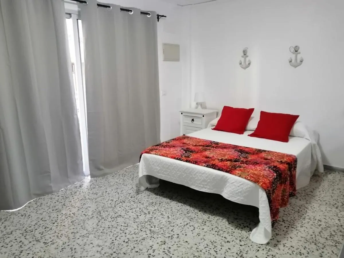 Pension Playa لوس كريستيانوس بيت ضيافة