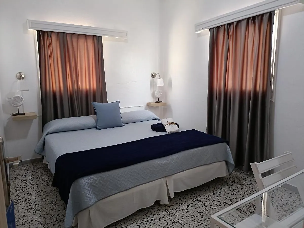 Pension Playa لوس كريستيانوس 0*,