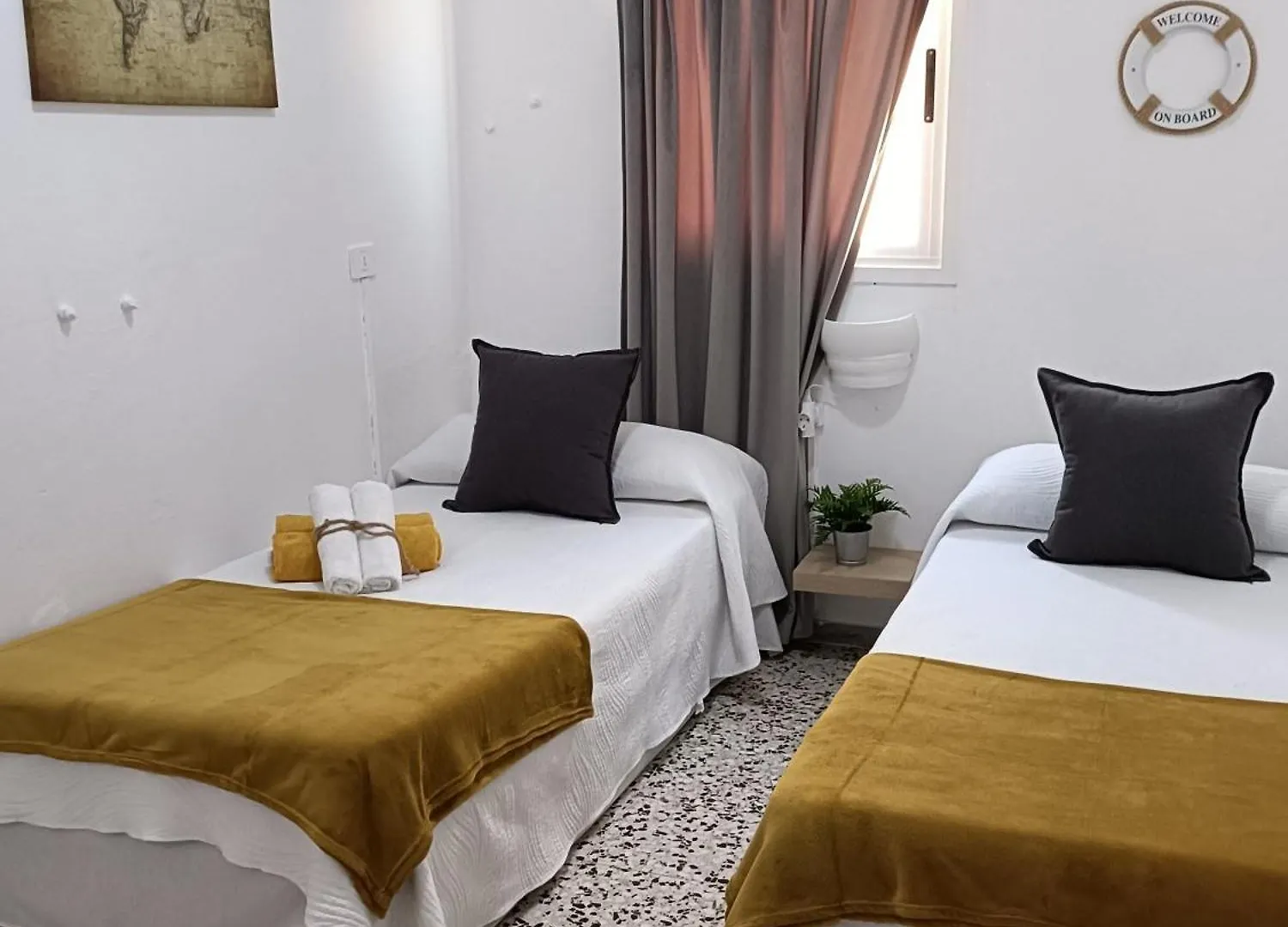 بيت ضيافة Pension Playa لوس كريستيانوس